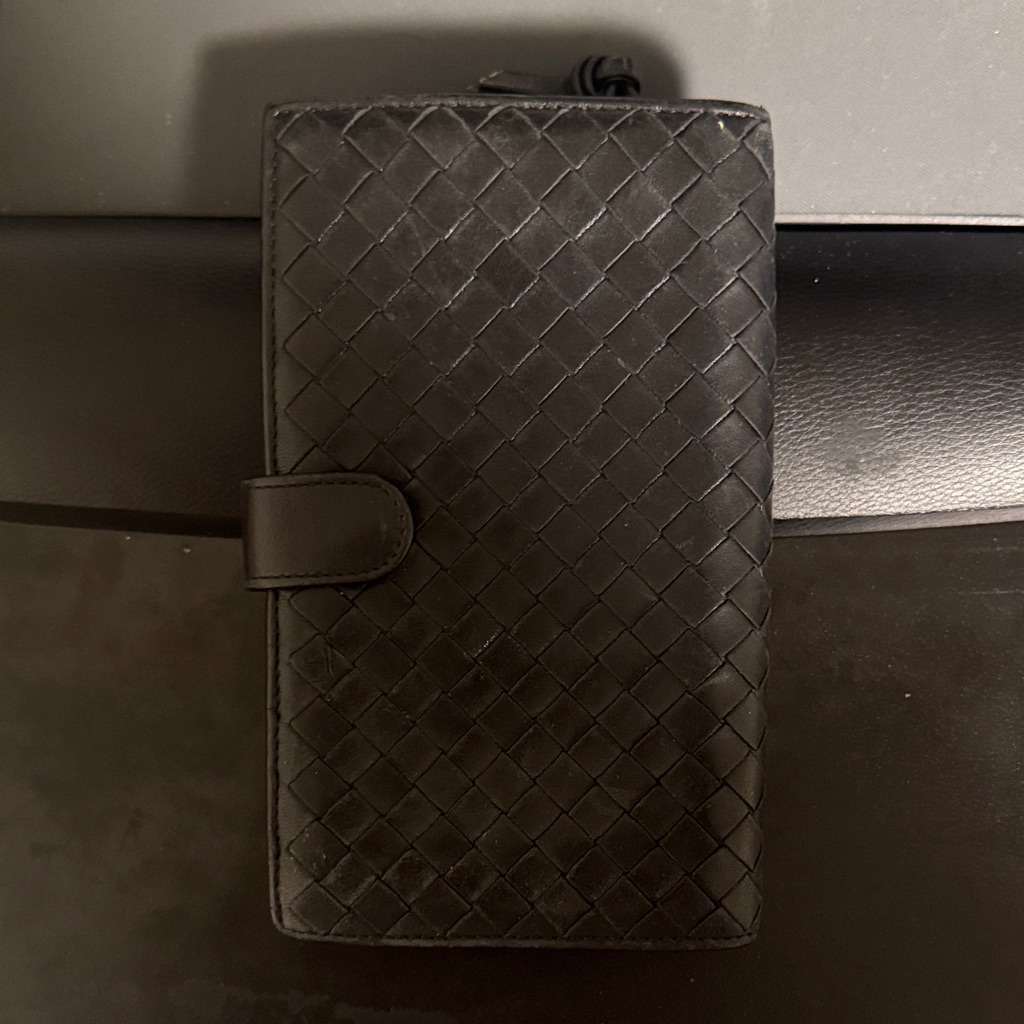 Bottega Veneta Black Woven Wallet Bottega Veneta Black Woven Wallet